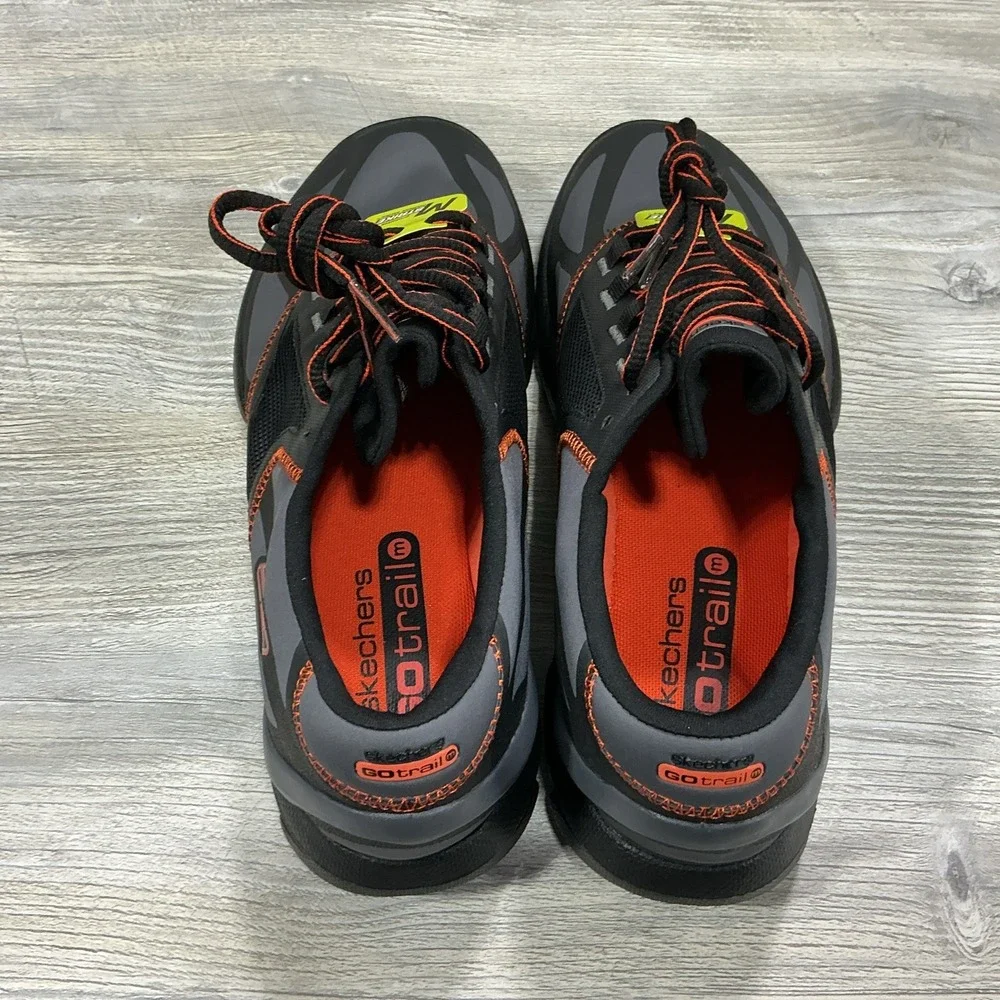 Skechers Go Trail M Strike Mens 53509 Gray Orange Minimalist Shoes Size 10.5 NEW
